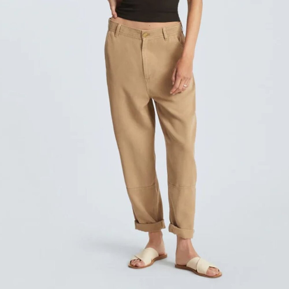 Everlane The Relaxed Chino Buttersoft in Dark Khaki, Size 8, New with Tag